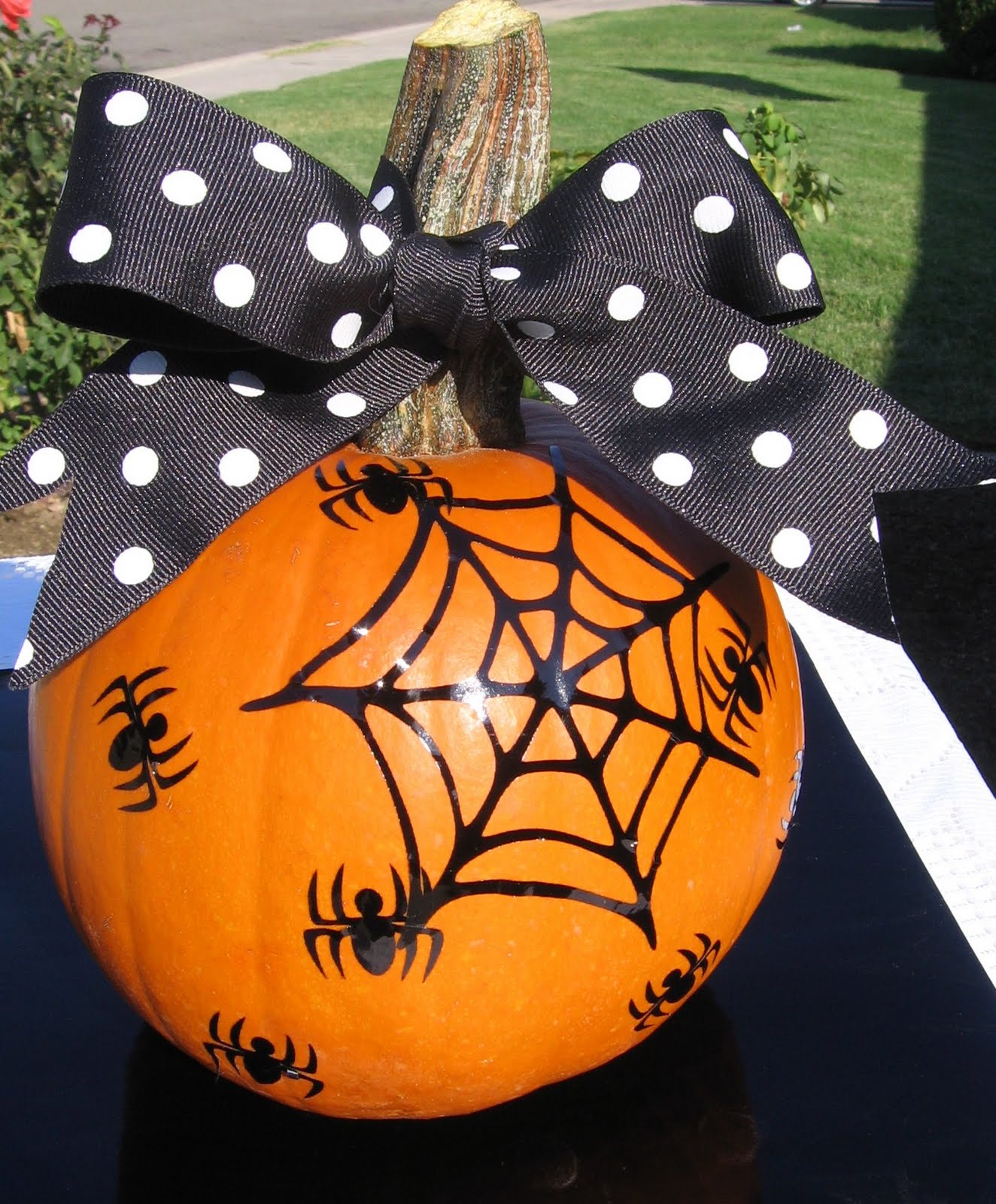 Santa's Gift Shoppe YearRound Halloween Pumpkin Face Decals..Plus