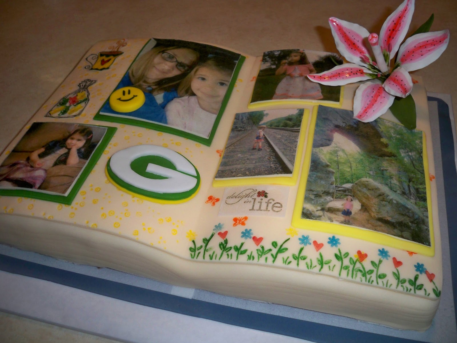 Cakes by the Sugar Cains Scrapbook Cake