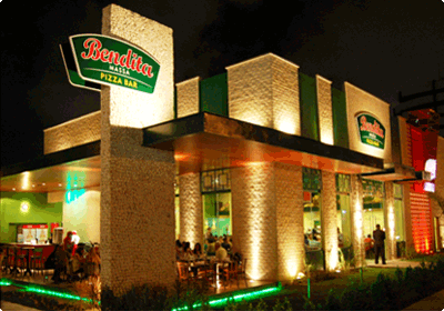 Roteiro Baby Maceió: Super Pizza Ponta Verde: Comer e Brincar