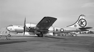 B-29 Lucky Lady II: O primeiro avião a dar a volta ao mundo sem escalas Lucky+-+KB-29m