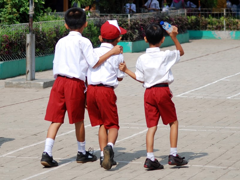 Hasil gambar untuk genk anak sd