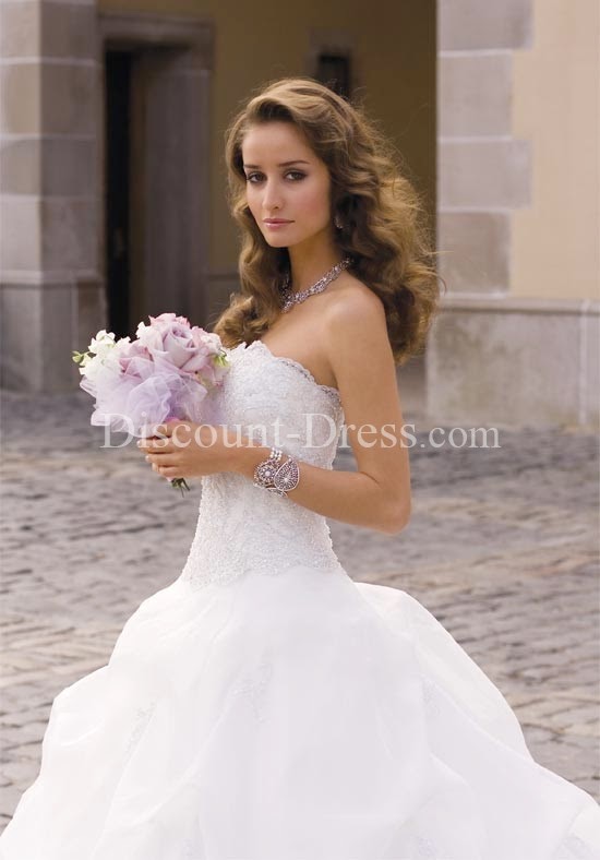 http://bit.ly/PhnhwqBall Gown Strapless Organza Lace Sweep #wedding #Dress