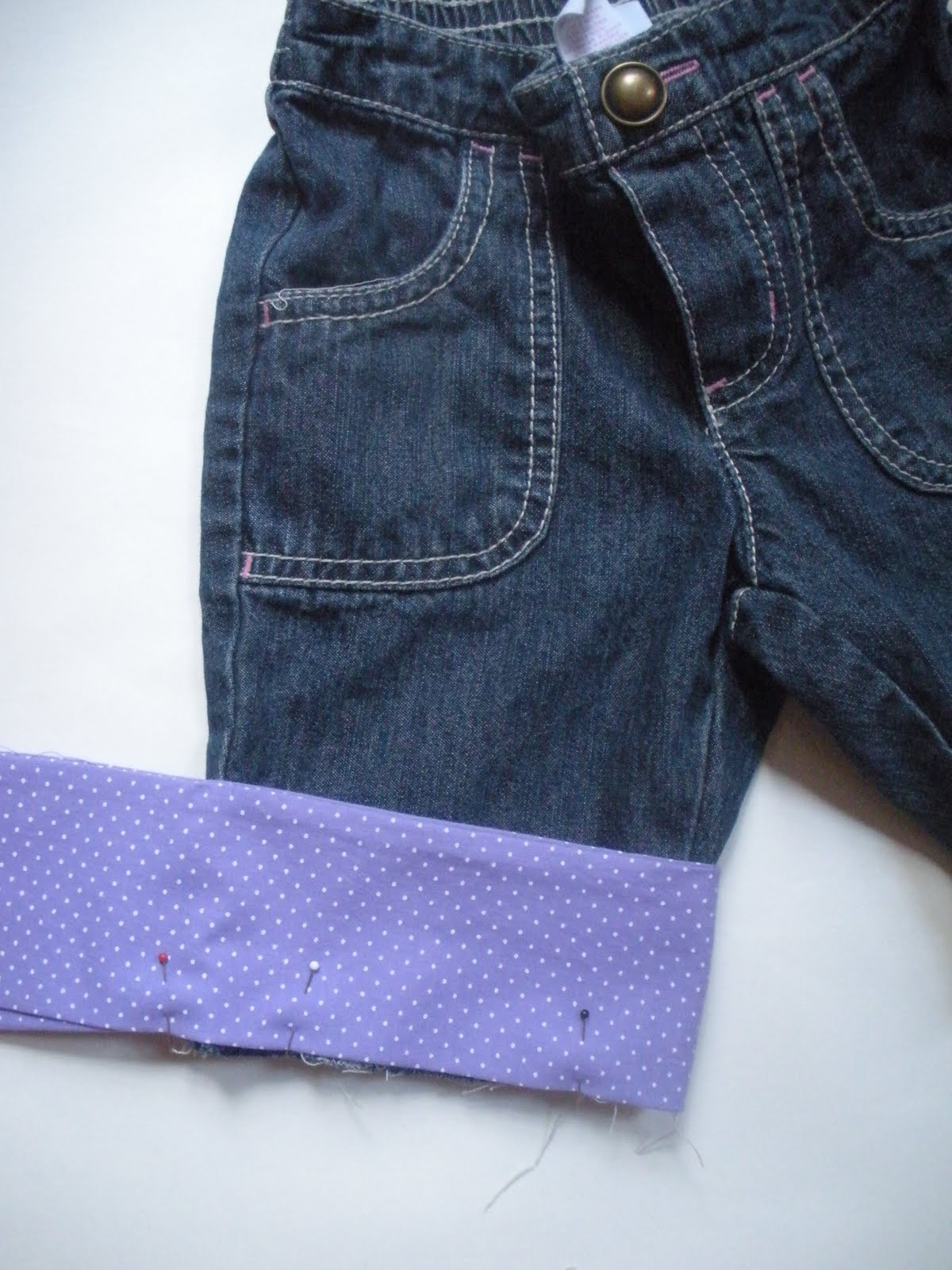 Crafty Critique Tutorial Knot NoHem Capri Pants