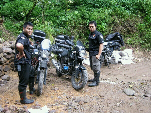 OFFROAD HONDA TIGER BLACK SOLO title=