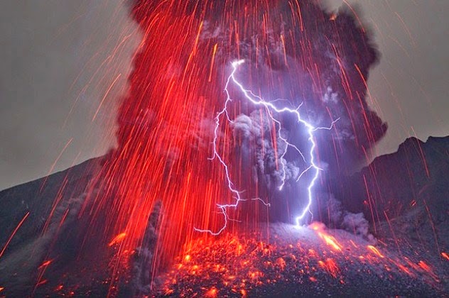 4. Volcanic lightning: Volcanic lightning occurs when a lightning storm takes place in the middle of a volcanic eruption. The theory as to why this happens is that when the volcano erupts, it projects positively-charged debris into the atmosphere. These charges then react with negative charges already present, which results in a bolt of lightning. - Sometimes Nature Is Awesome. Other Times, It’ll Scare The Life Out Of You. Like This. 4. Volcanic lightning: Volcanic lightning occurs when a lightning storm takes place in the middle of a volcanic eruption. The theory as to why this happens is that when the volcano erupts, it projects positively-charged debris into the atmosphere. These charges then react with negative charges already present, which results in a bolt of lightning. - Sometimes Nature Is Awesome. Other Times, It’ll Scare The Life Out Of You. Like This.