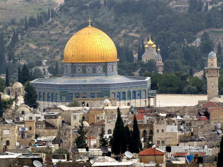 Catholic Pilgrims in Israel