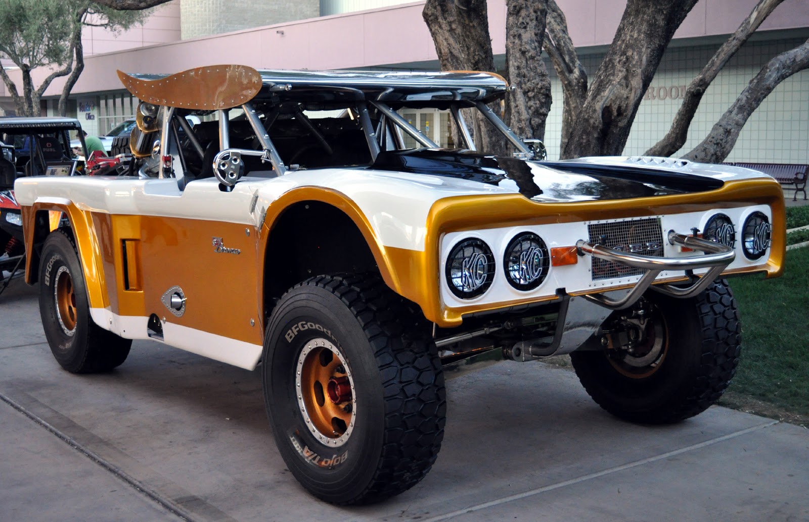 Just A Car Guy: Big Oly, a new Baja race vehicle tribute to Parnelli