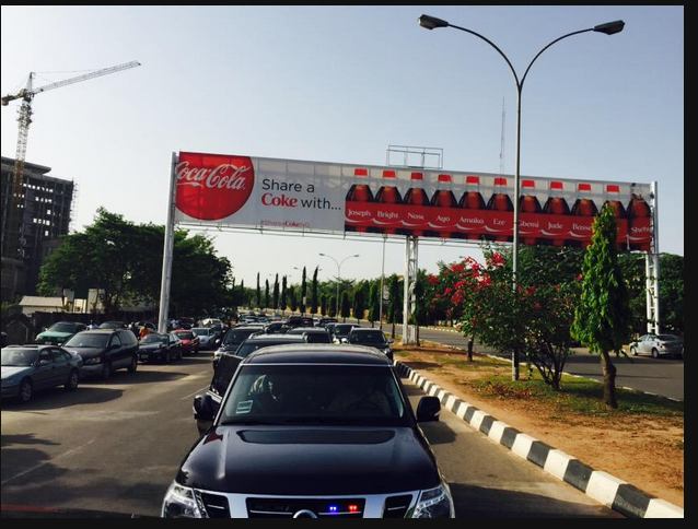 Buhari convoy in traffic