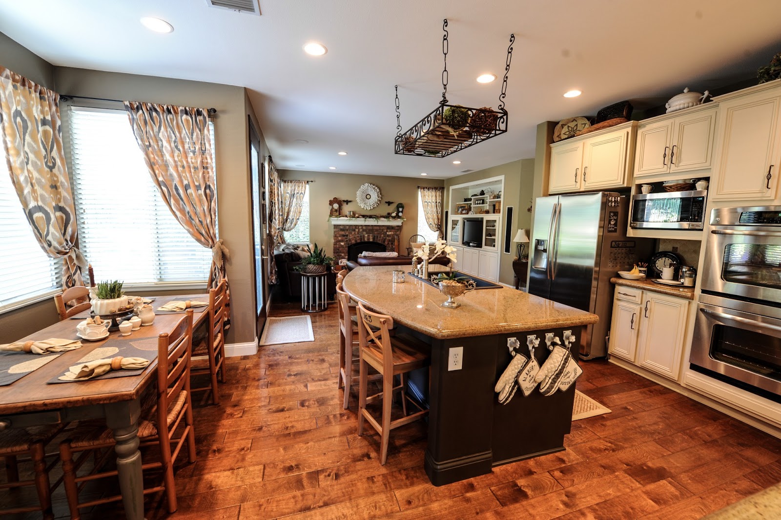 Nothing But Blue Skies... Post Reno House Tour