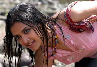 Mamta Mohandas wet unseen Hot Pictures