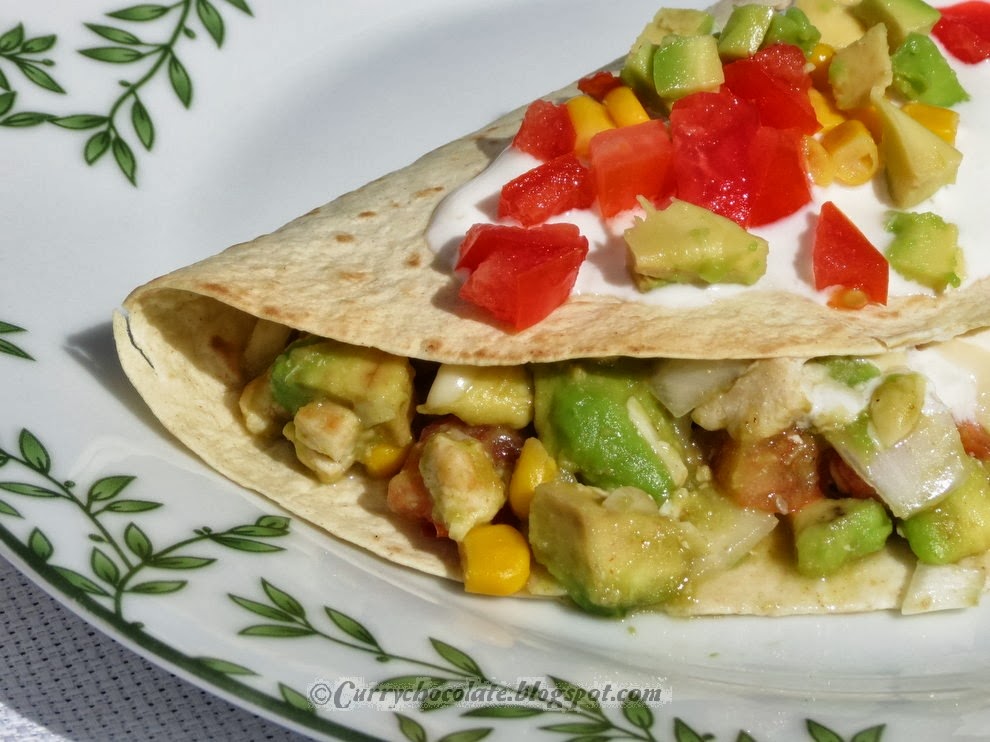 Curry y Chocolate Quesadillas de pollo y aguacate Chicken and