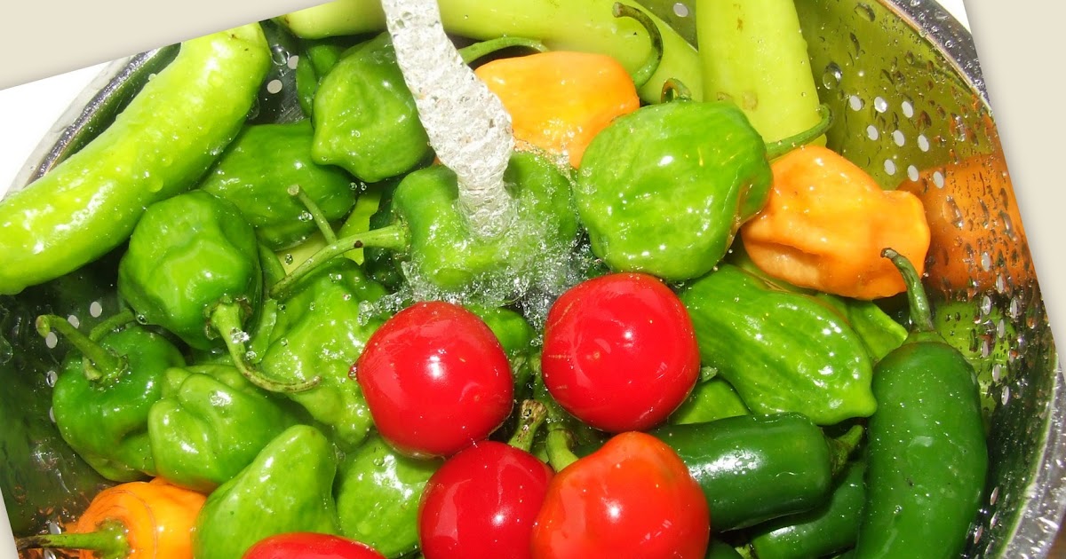 Stuff by Cher Mixed Pepper Hot Sauce