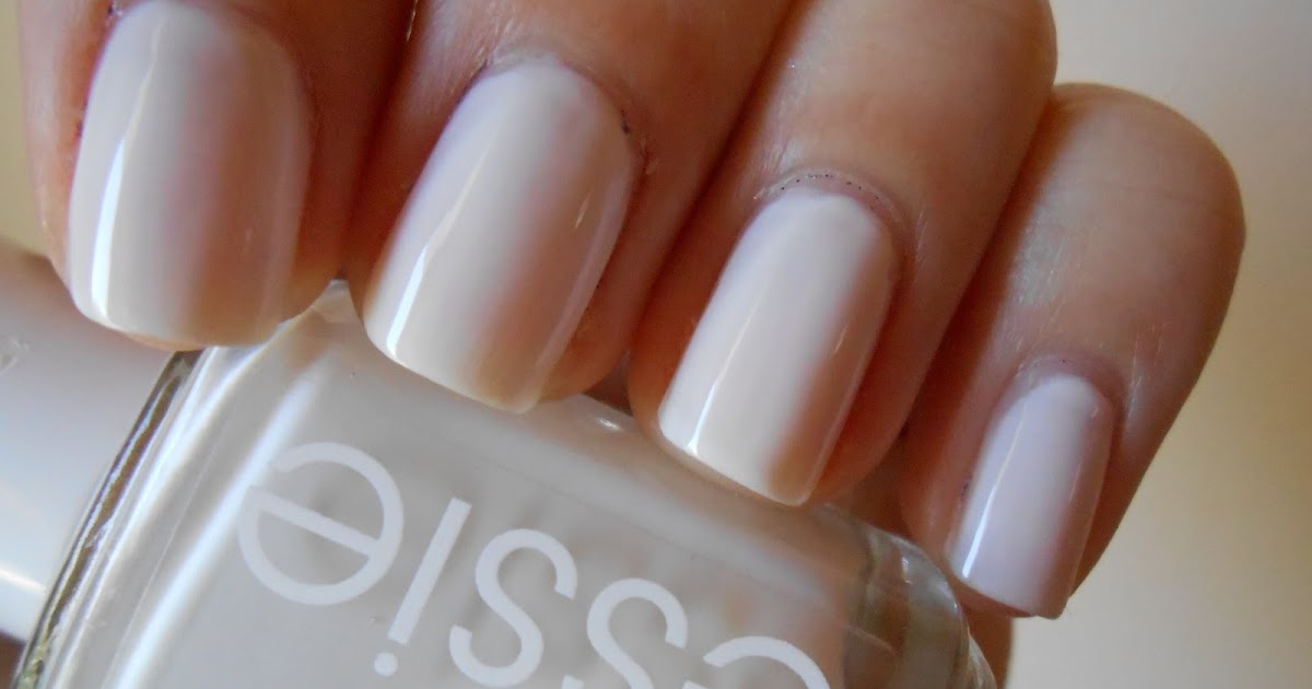 The Polished Finger Essie Marshmallow