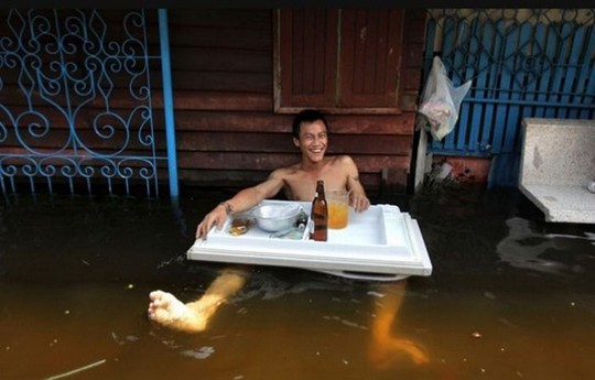 Ide Unik Untuk Menghadapi Banjir di Thailand Ide Unik Untuk Menghadapi Banjir di Thailand