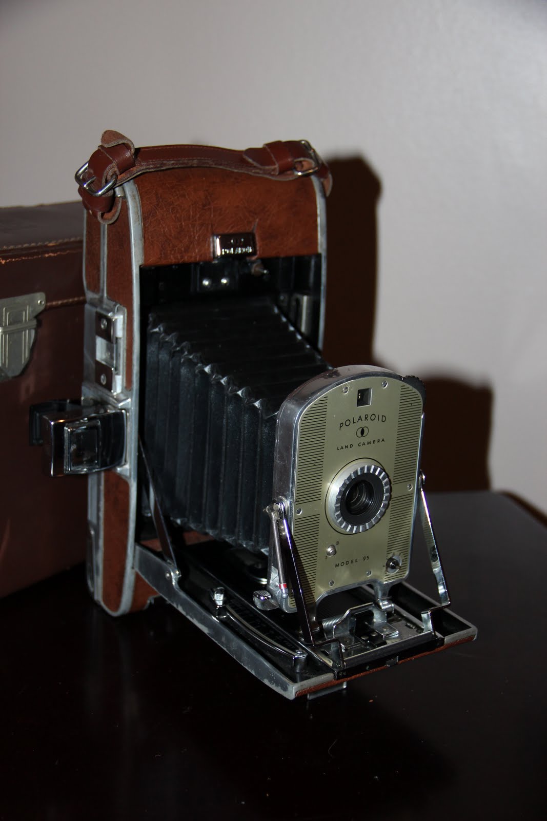 Vintage Obsession: The Start of a Legacy: The Polaroid Model 95