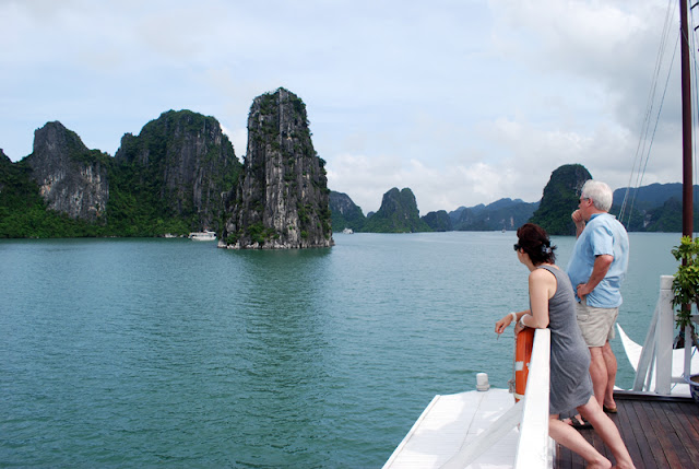 halong tour, halong tours booking, halong tour package