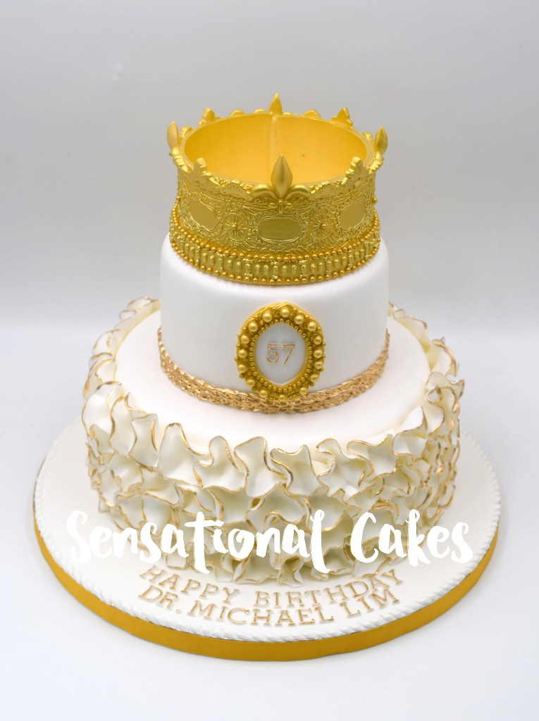 The Sensational Cakes Elegant Gold Crown White Ruffles Theme Fondant Cake Singapore Goldcrowncake