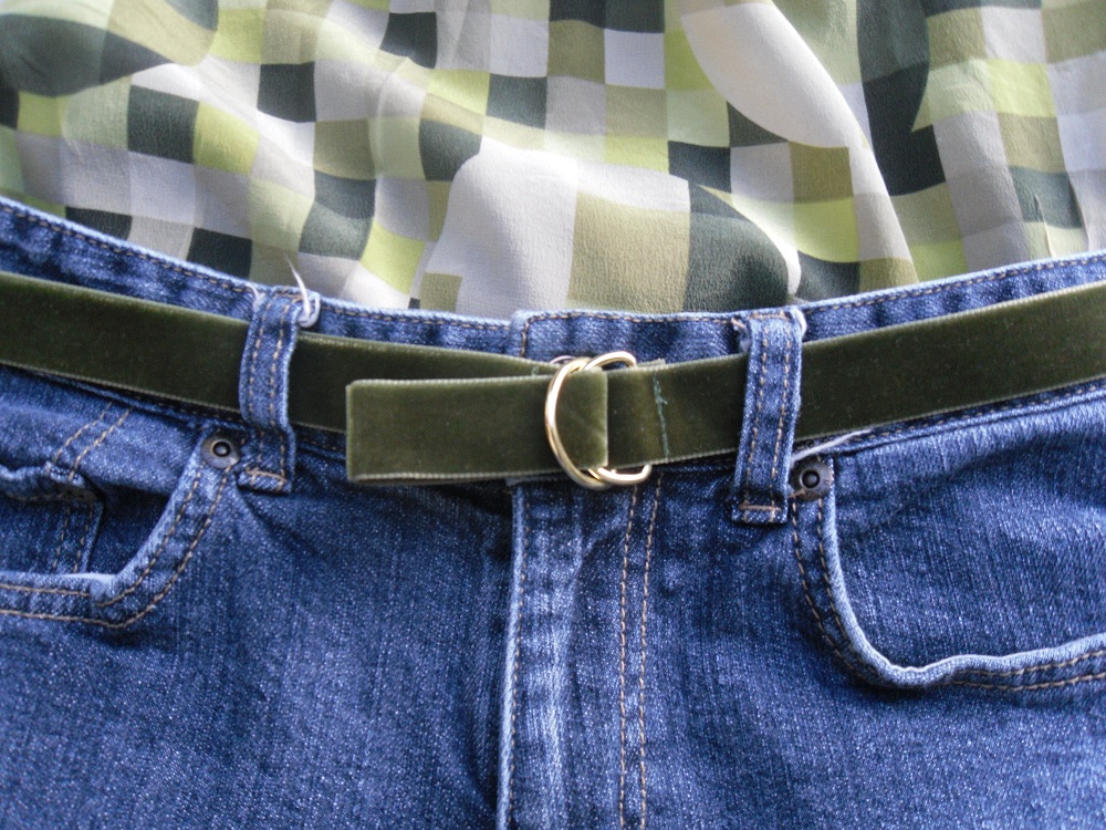 THE SEWING DORK Make Your Own Velvet Belt