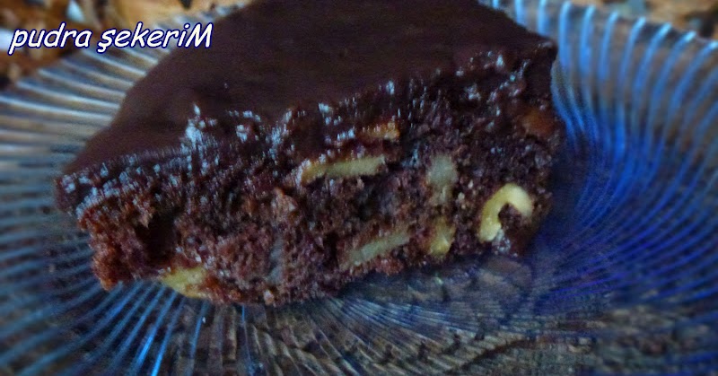 Pudra Şekeri� M Elmalı,Kakaolu Pudingli Kek