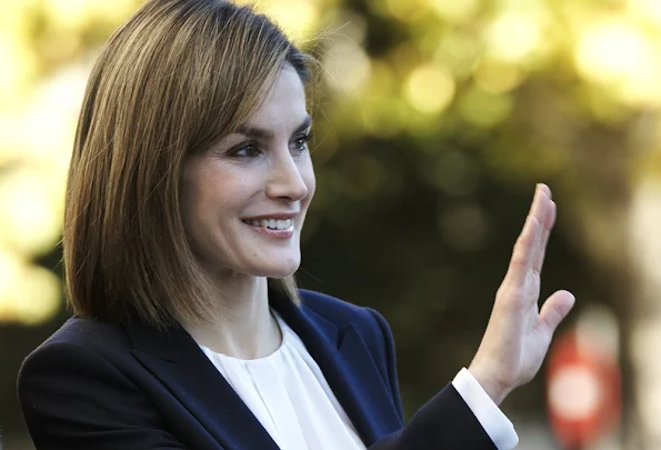 Queen Letizia of Spain attends a Seminar on Assistance Nutrigenomics at CSIC Institute