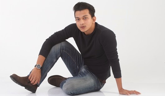 Biodata Shukri Yahaya, profile, biografi Mohd. Shukri Yahaya, profil dan latar belakang Shukri Yahaya pelakon drama Dia Isteri Luar Biasa, gambar Shukri Yahaya, filem, drama lakonan Shukri Yahaya, facebook, twitter, instagram Shukri Yahaya, kekasih Shukri Yahaya, Tia Adnan