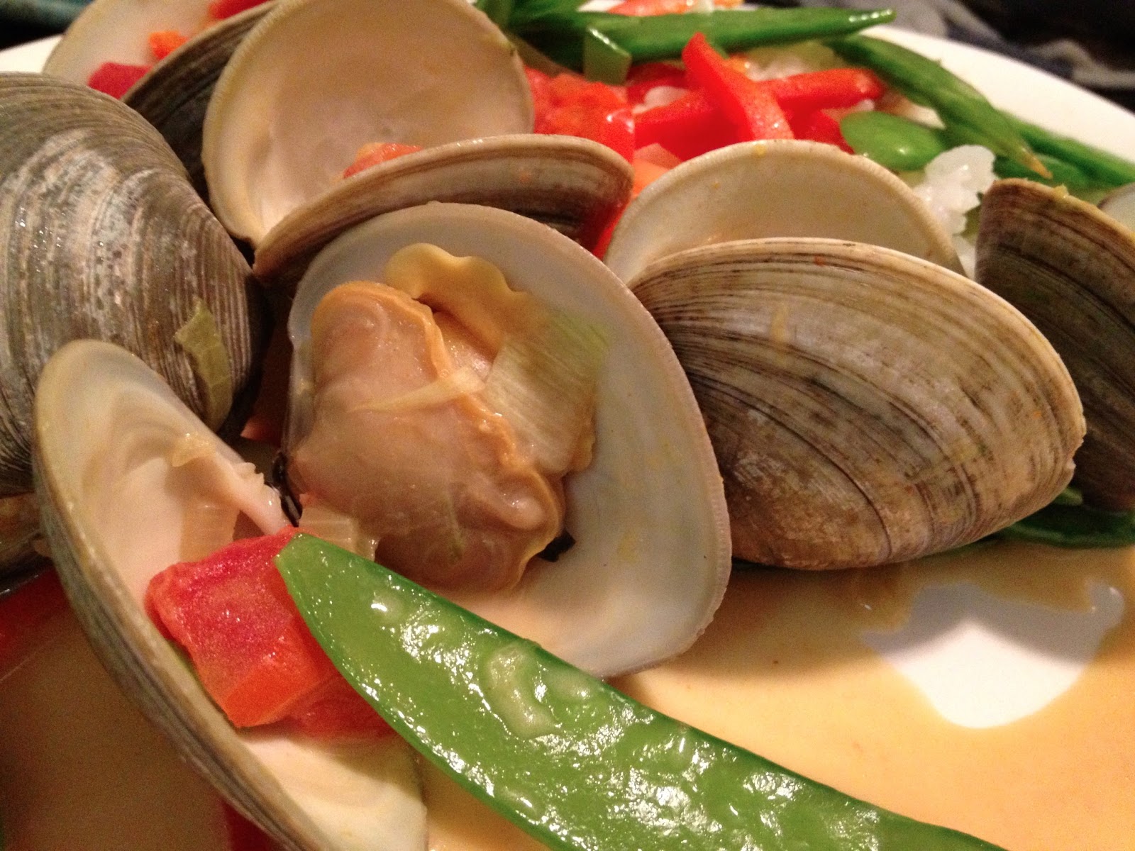 The Walking Cookbook Clams in Spicy CoconutLime Sauce