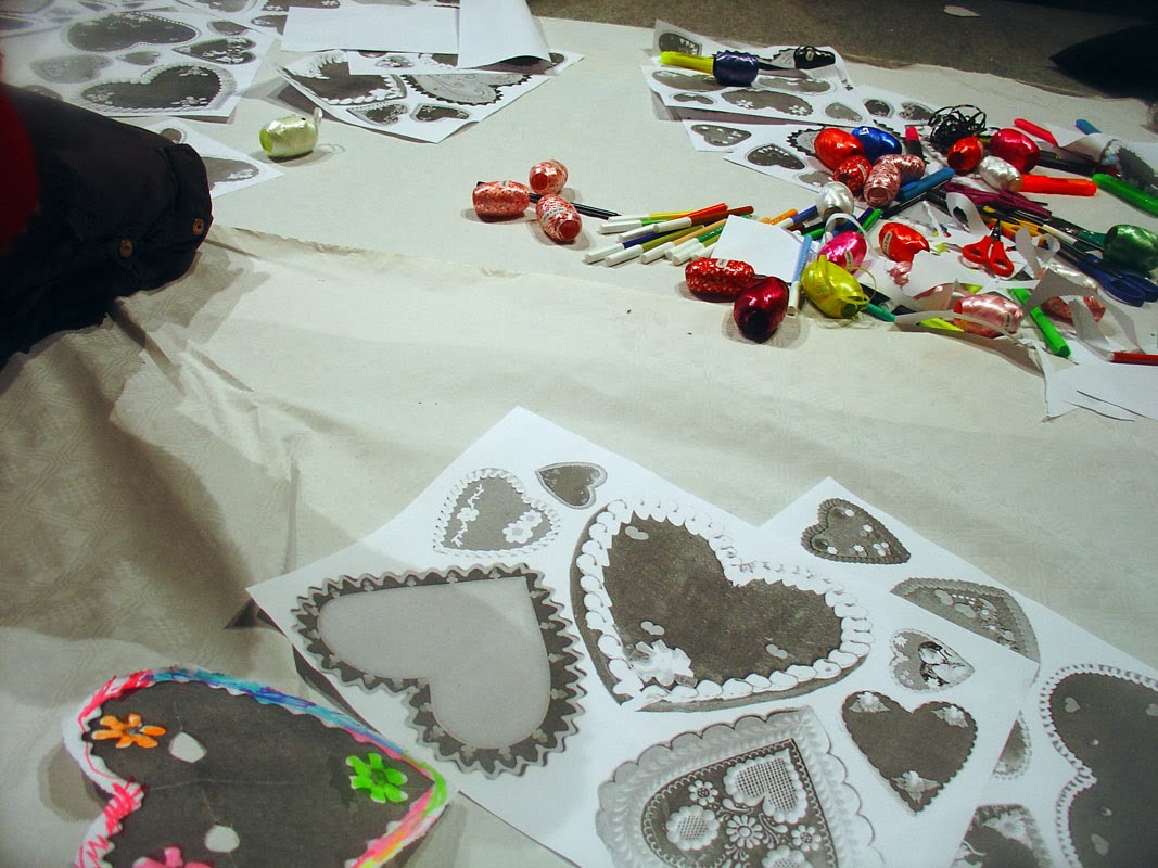 DU ZUERST Lebkuchenherzen aus Papier