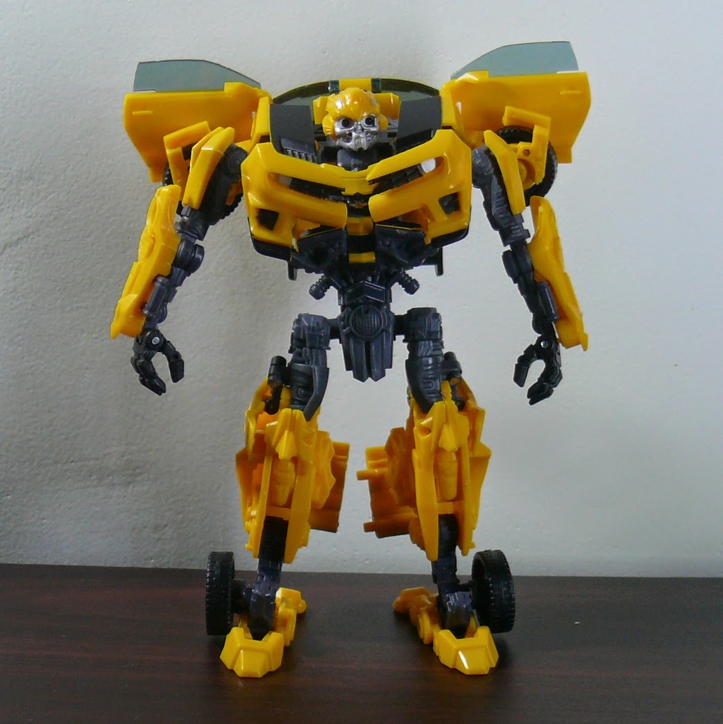 Transformers Mechtech De Lujo Nitro Bumblebee Figura De Acción Tarjeta Dañada 