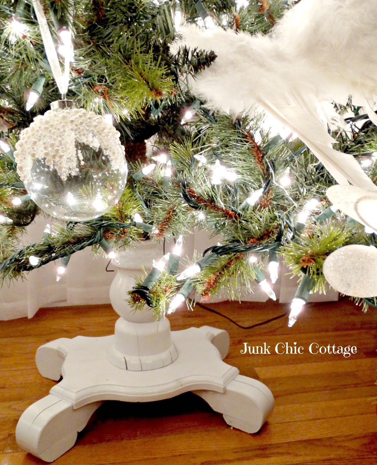 Junk Chic Cottage: Christmas Tree Stand Inspiration