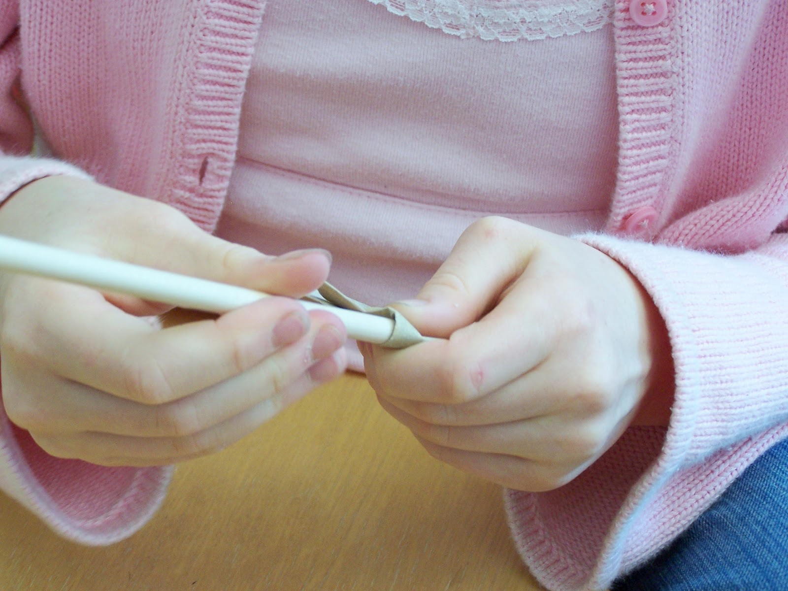 madebyjoey making knitting needles