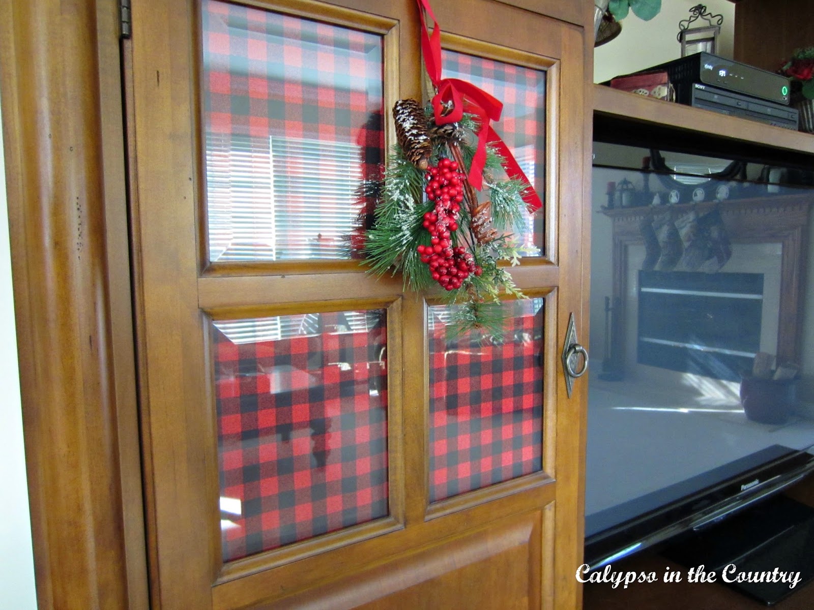 How To Hide Clutter Behind Glass Cabinets Calypso In The Country