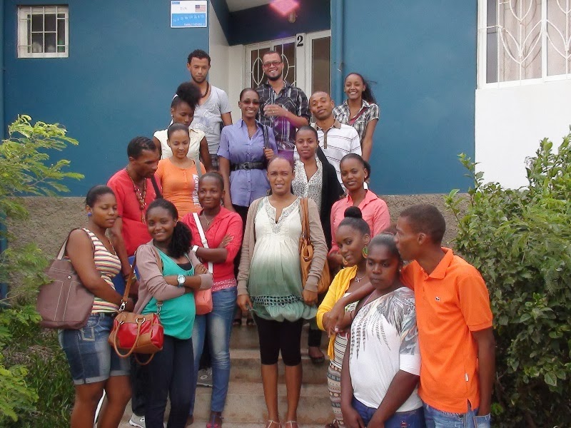 Grupo de alunos da escola Jean Piaget visita o Paço Municipal