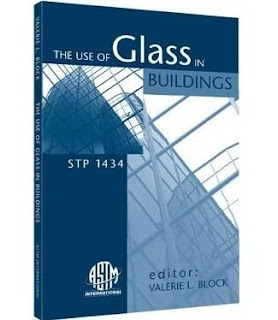The Use of Glass in Buildings: 1st Symposium on the Use of Glass in Buildings, 2002, Pittsburgh, Pennsylvania (ASTM Special Technical Publication, 1434) (Astm Special Technical Publication, 1434.) ASTM International