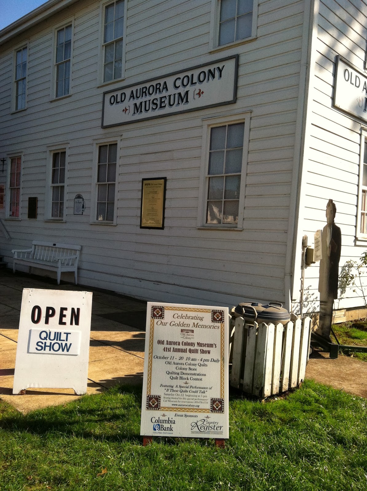 Lady Linda ♡ A Sunday Outing to Aurora