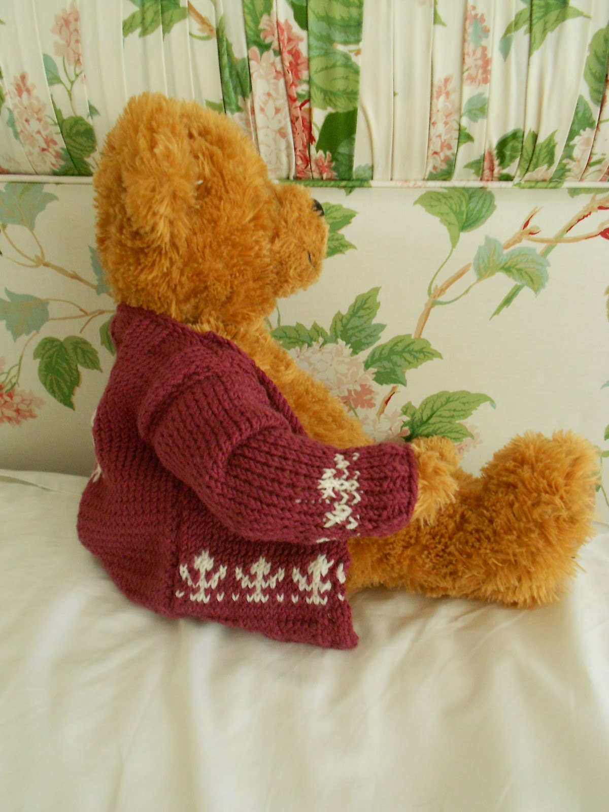 simple things to make and do Knitted Baby Jumper Pattern