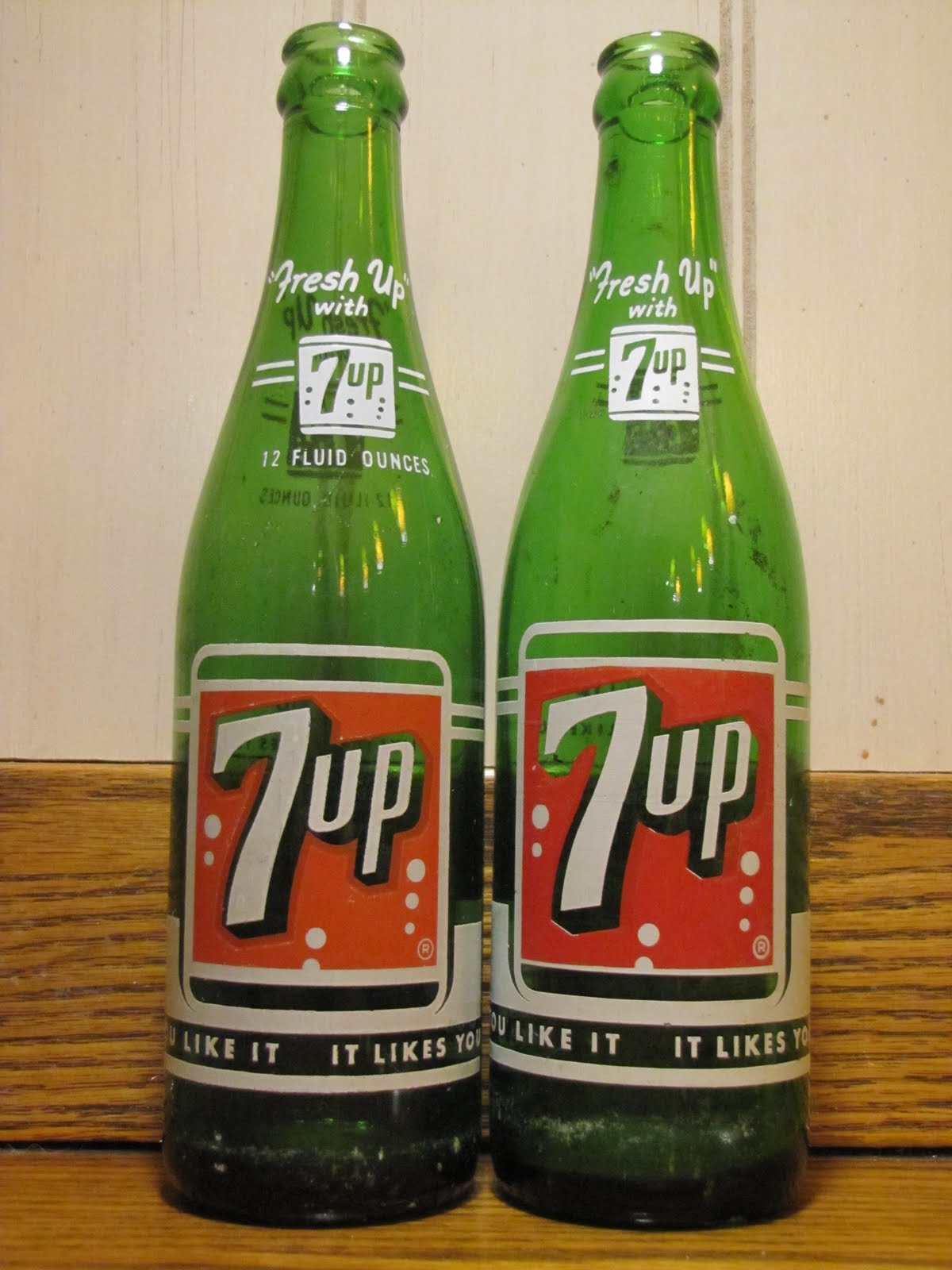 Mad for Mid-Century: Midwest Mid-Century Treasures: Vintage Soda Bottles