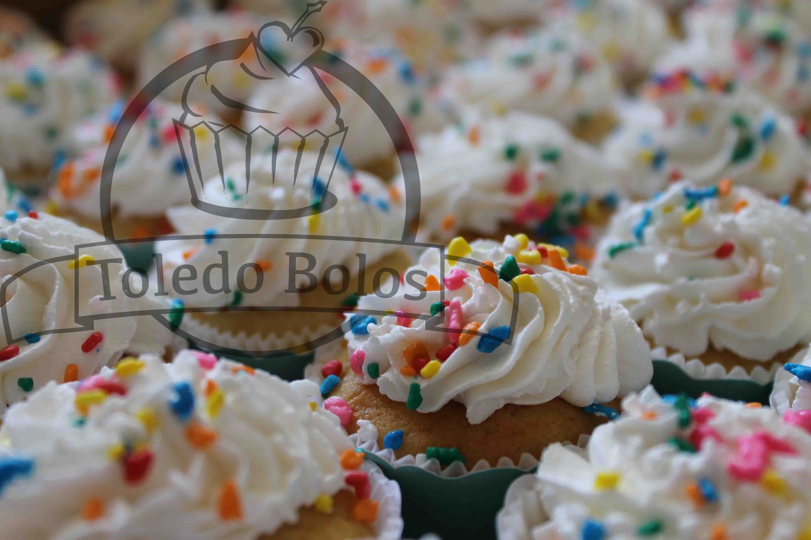 Toledo Bolos - Bolos decorados, Cupcakes e Doces personalizados