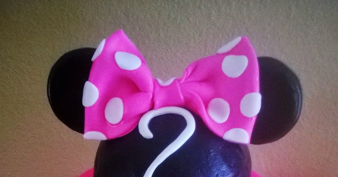 For Goodness Cakes: Minnie Mouse Cake!