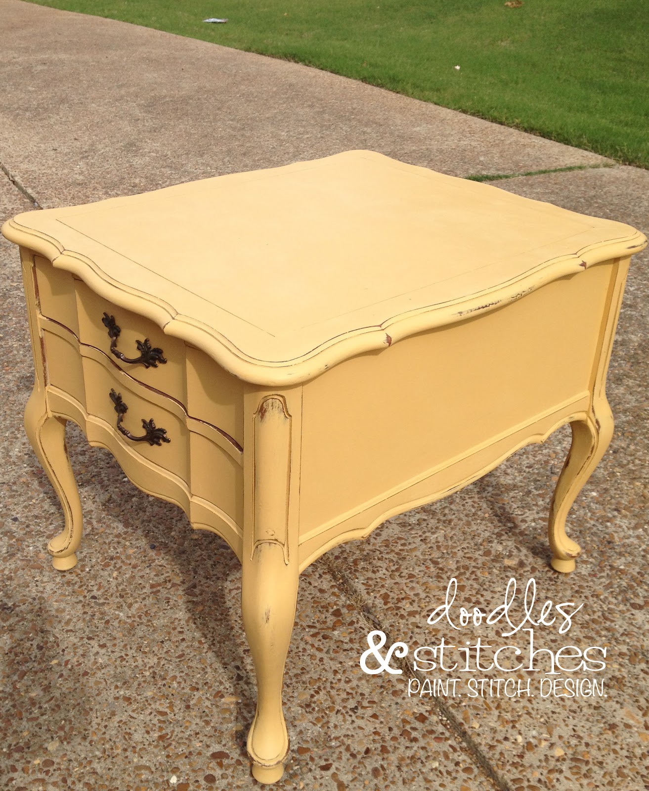 Chalk Paint Table Doodles & Stitches