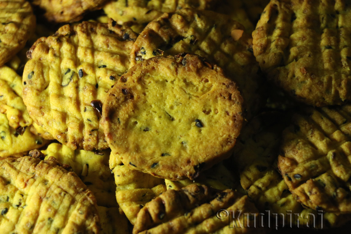 Kudpiraj's Garam Tawa Masala Biscuits(Spicy Mangalorean Cookies)