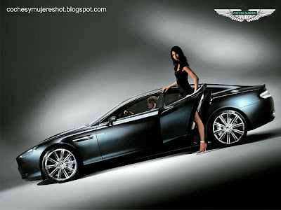 aston-martin-coches-mujeres-wallpaper