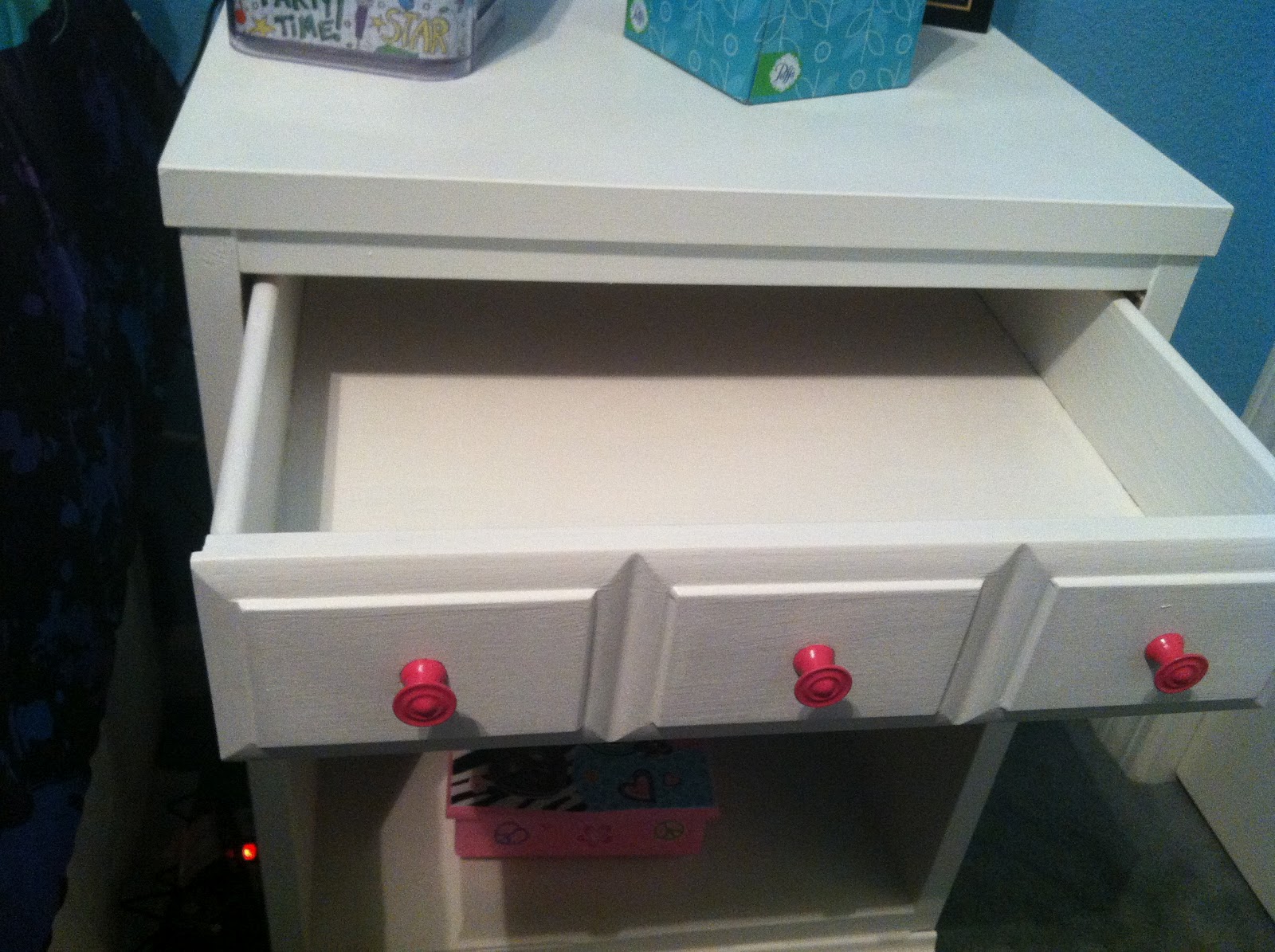 The Baeza Blog Nightstand Redo