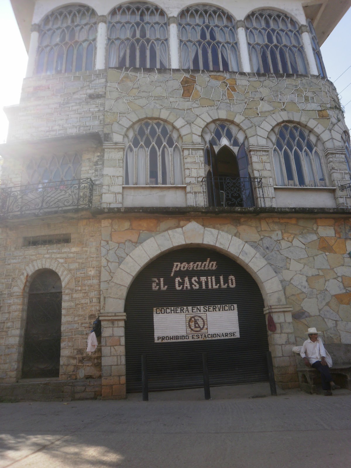 Hostales y Hoteles en México El castillo xilitla hotel