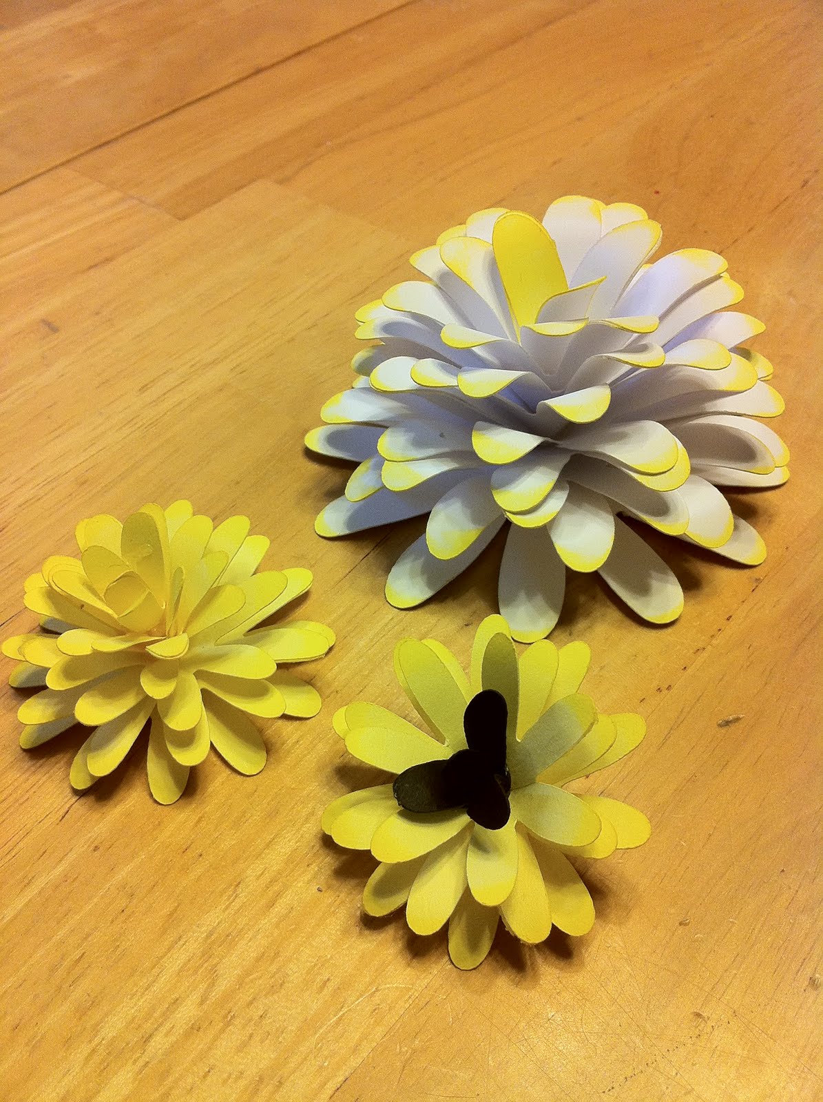 Utah's Crafty Chick Paper Flowers