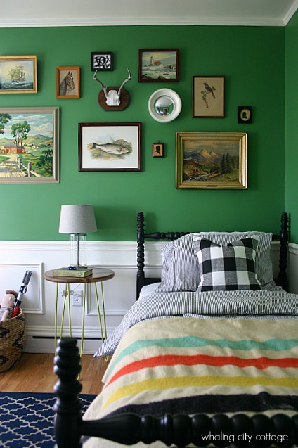That green wall color is to die for!