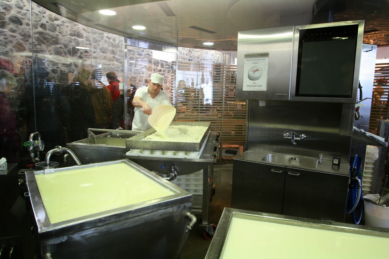 Winter Short Trips Engelberg, Switzerland Run Away!