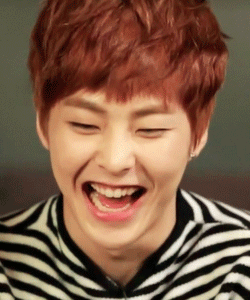 아이돌 웃음 짤에 대한 이미지 검색결과