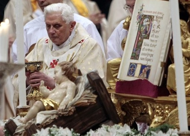 La Vigna Del Signore 08 13 Natale 12 Dalla Messa Della Notte Al Battesimo Di Alcuni Bambini Le Celebrazioni Liturgiche Presiedute Dal Papa Nell Epifania Conferira L Ordinazione Episcopale Ad Alcuni Sacerdoti