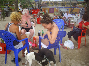 MARJAN AND PIET FROM HOLLAND COME TO BALI EVERY YEAR TO ENJOY WARM WEATHER AND RELAX ON THE PANTAI
