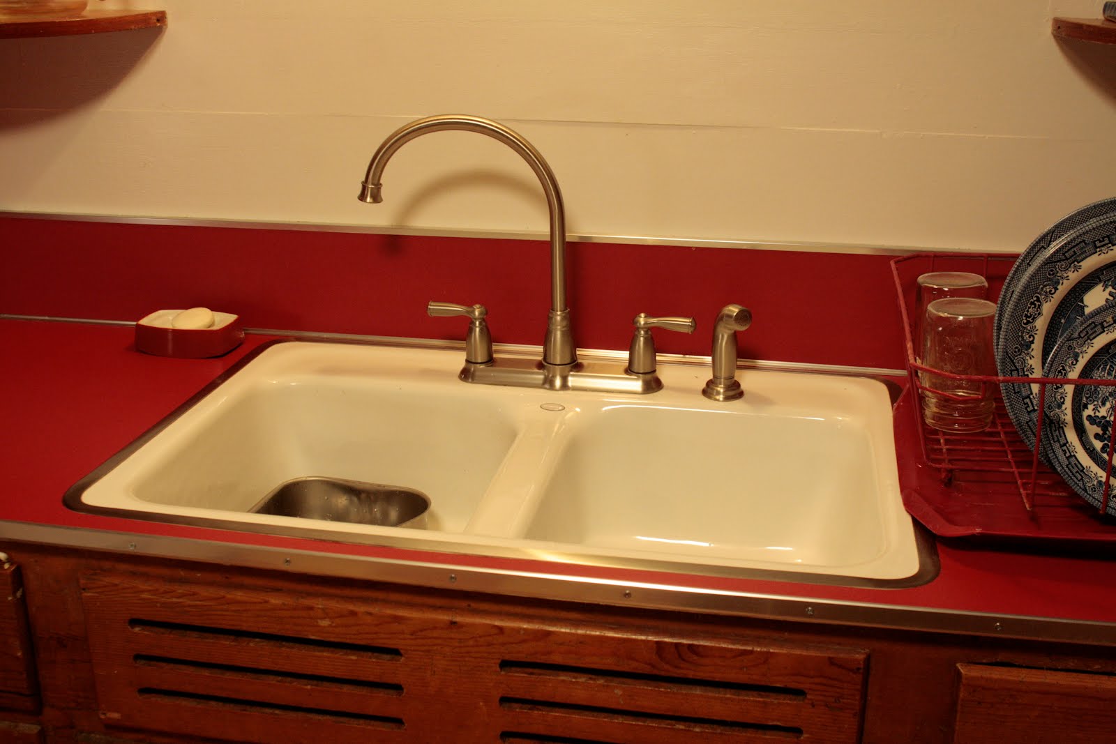 cast iron kitchen sink idea